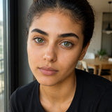 Fresh Lady Breeze Green coloured contact lens seen in daylight