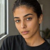 Urban Layer Cloud Gray coloured contact lens seen in daylight